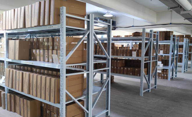 Warehousing Center